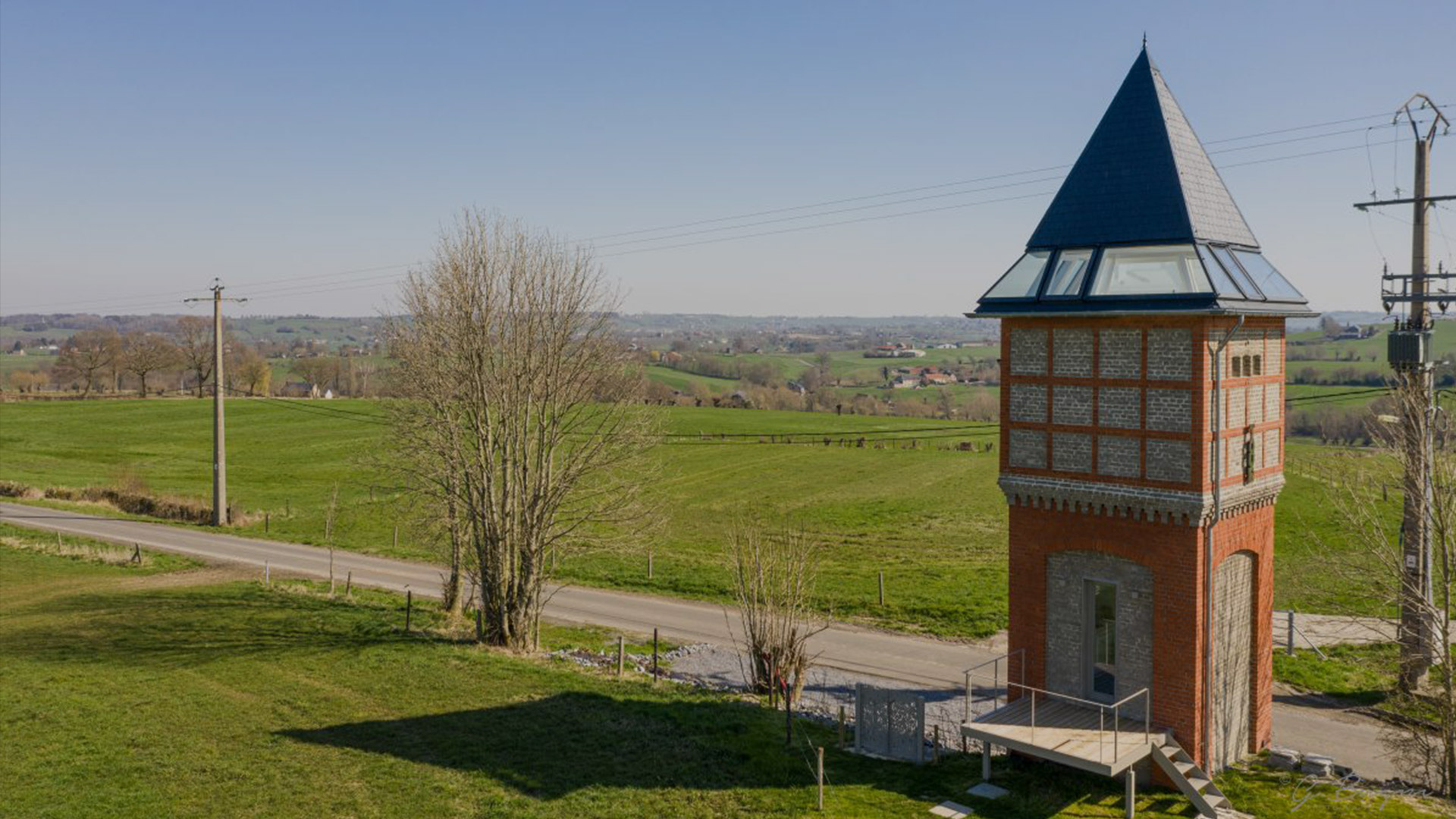 La Tour